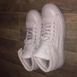 Converse ( all grey new shoes )